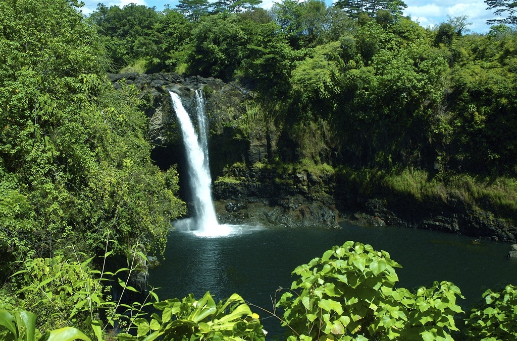 waterfall hawaii usa 