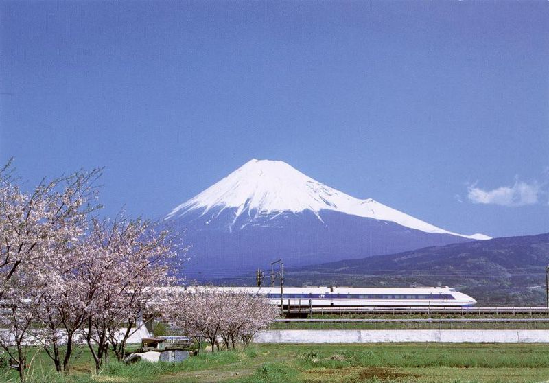 fujiyama and the high speed train shinkansen