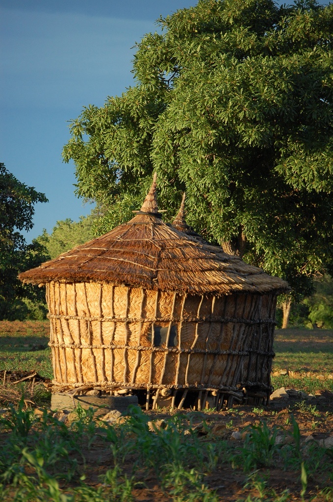 village house burkina faso