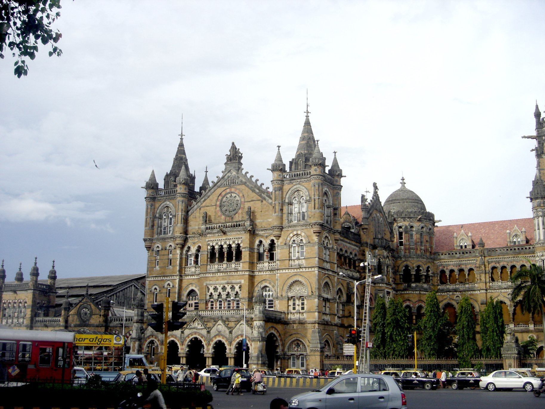 mumbai powerful city