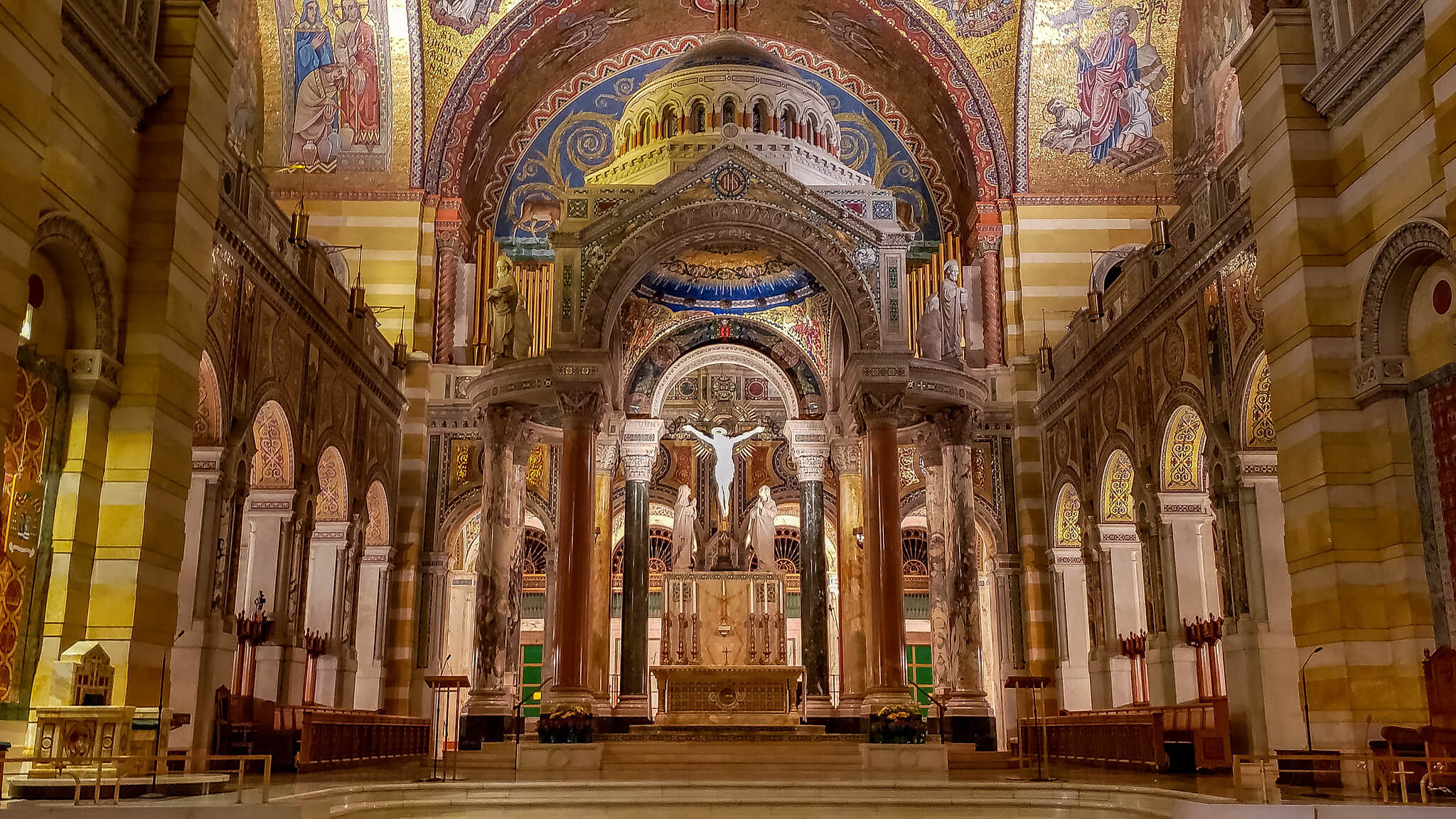 cathedral basilica of saint louis