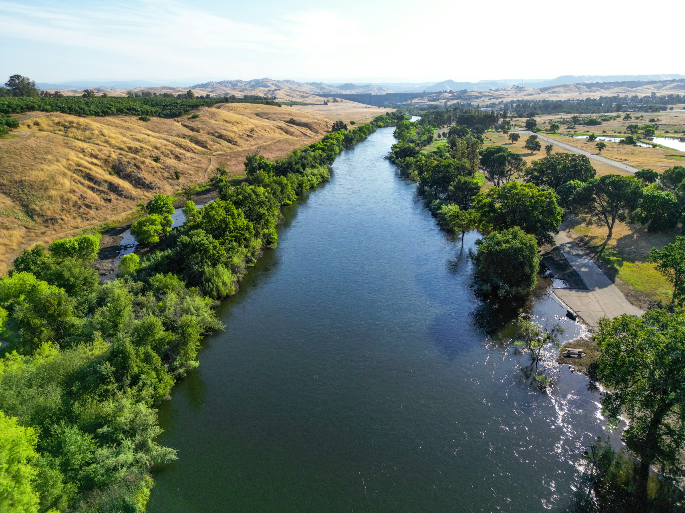 The San Joaquin Valley is better known for droughts and heatwaves than rotating super storms, making each tornado occurrence a rare and closely studied phenomenon.
